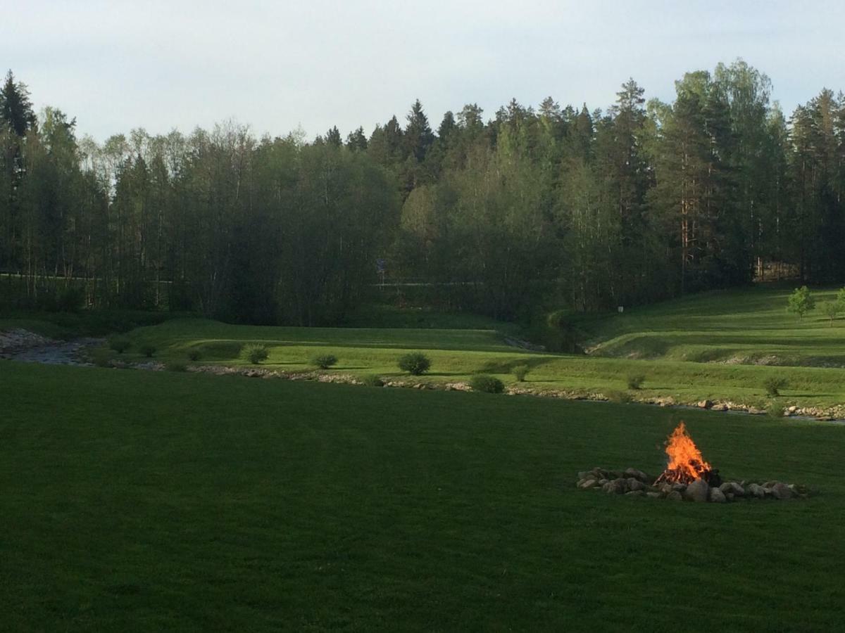 فندق Orupohja Kaempingud Ja Telkimisala Põlva المظهر الخارجي الصورة